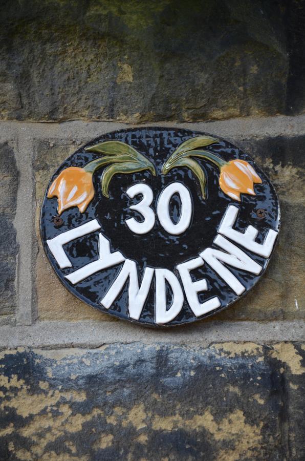 佩尼斯通Lyndene住宿加早餐旅馆 外观 照片